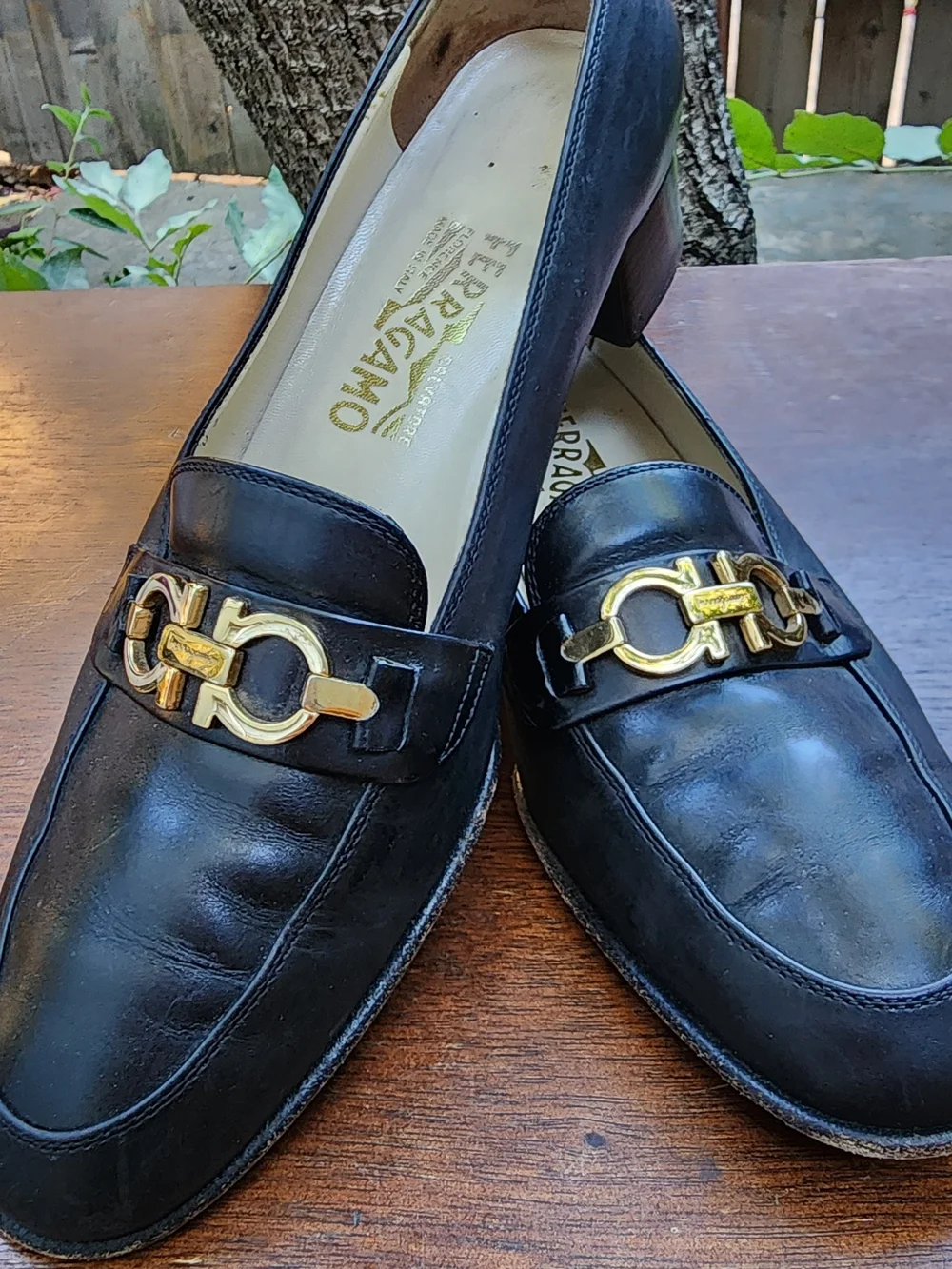 Salvatore Ferragamo Gancini Black Leather Loafer Heel